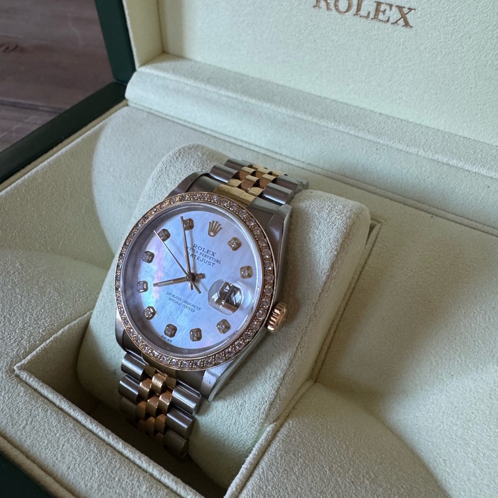 Rolex Two-Tone DateJust Gold and Silver Watch - Picture 4 of 11